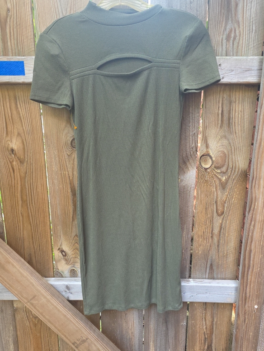 Olive Green Short-Sleeve Ribbed Dress